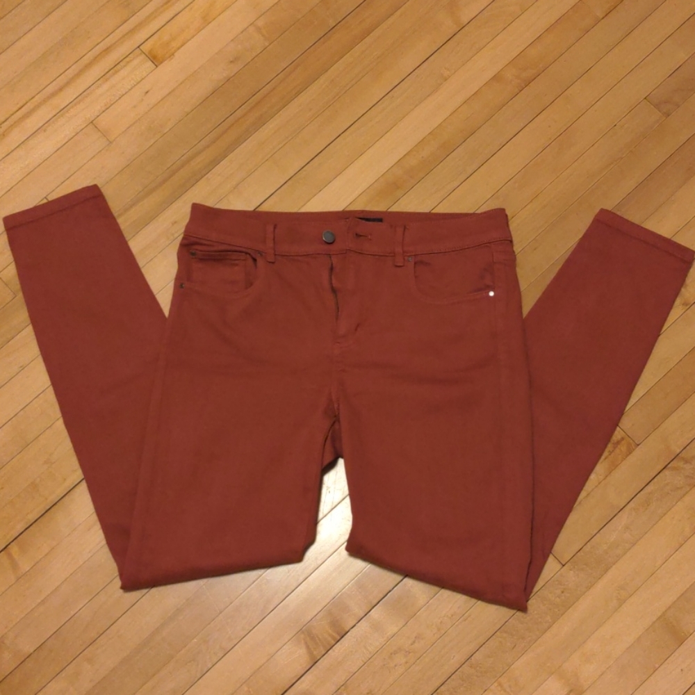 Ann Taylor coral jeans